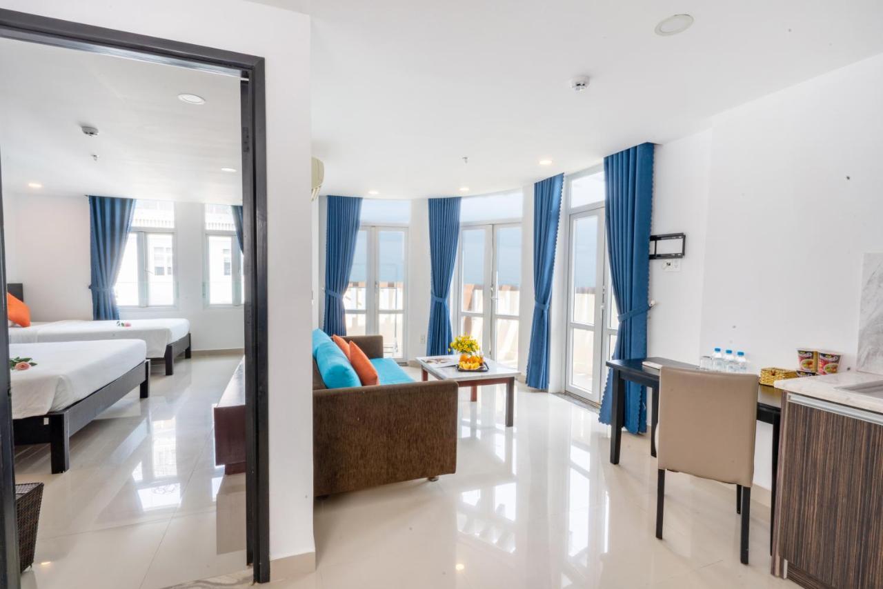 Dubai Hotel Da Nang Bagian luar foto