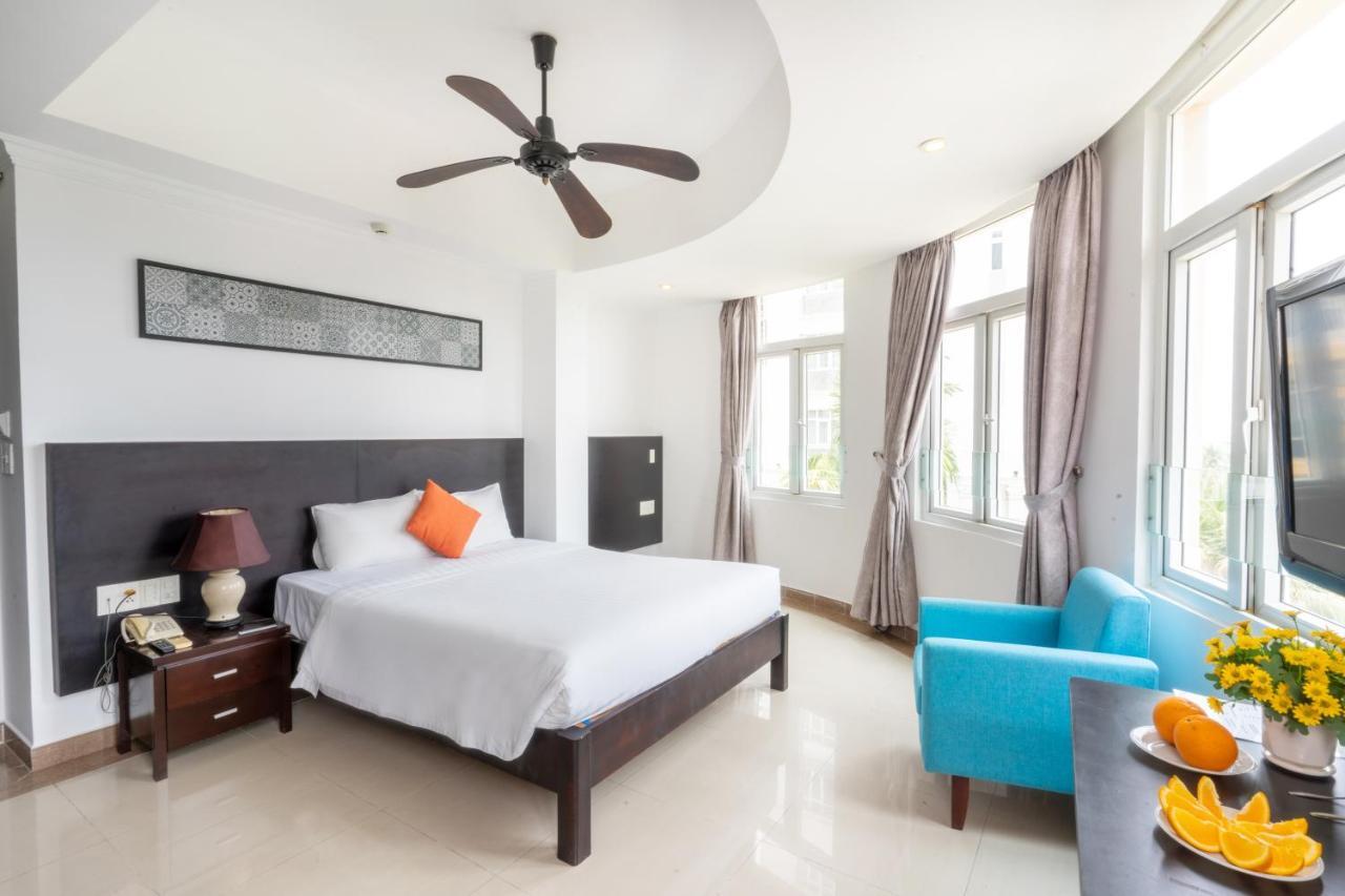 Dubai Hotel Da Nang Bagian luar foto