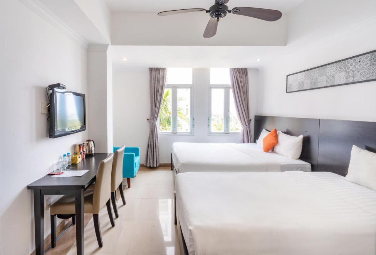 Dubai Hotel Da Nang Bagian luar foto